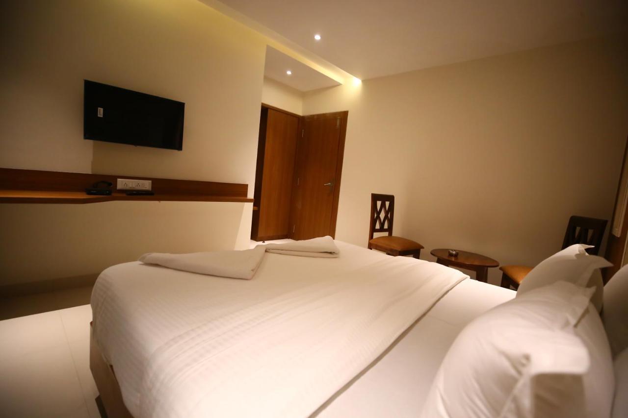 Hotel Dream Residency Νάβι Μουμπάι Εξωτερικό φωτογραφία