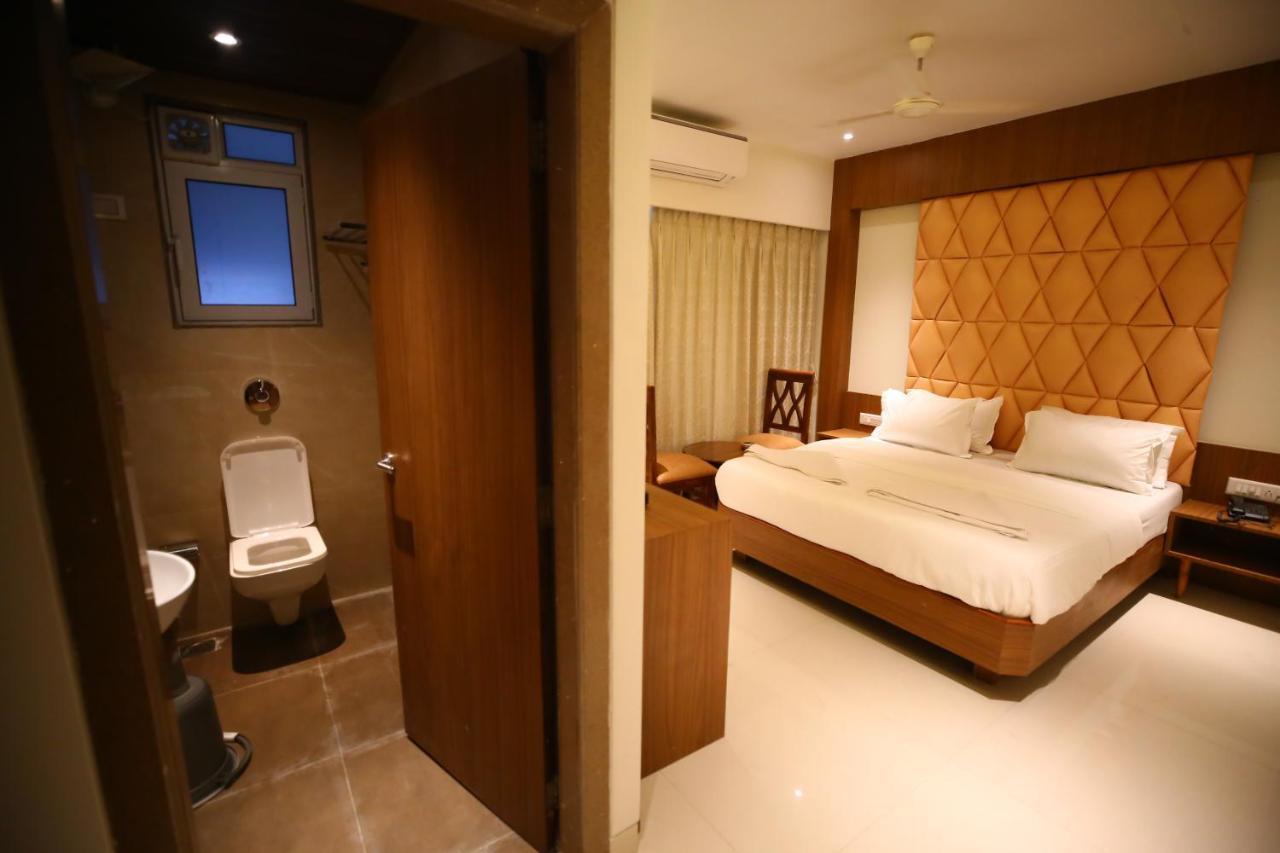 Hotel Dream Residency Νάβι Μουμπάι Εξωτερικό φωτογραφία